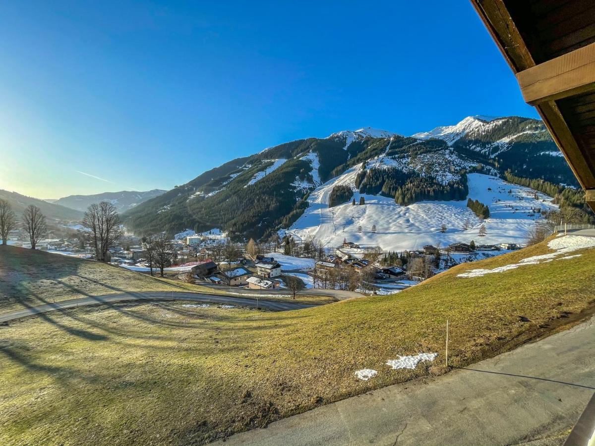 Saalbach Apartments Landhaus Bernkogel - Ski In Ski Out Экстерьер фото