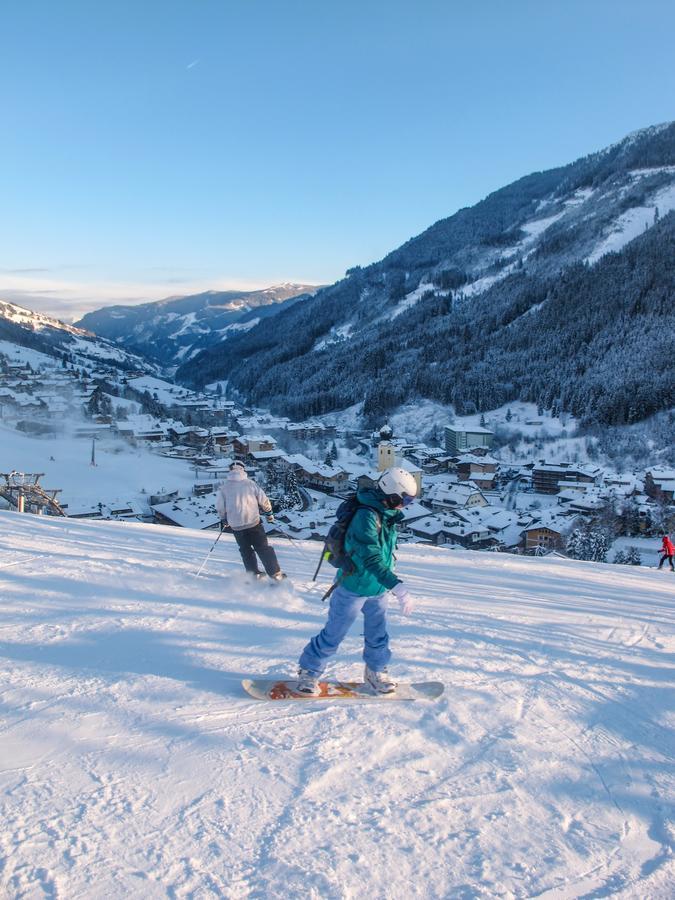 Saalbach Apartments Landhaus Bernkogel - Ski In Ski Out Экстерьер фото