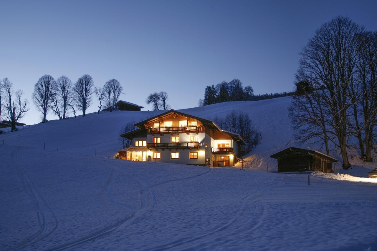 Saalbach Apartments Landhaus Bernkogel - Ski In Ski Out Экстерьер фото